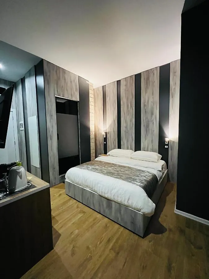 Apartment Colombia Apartments&Rooms Durres