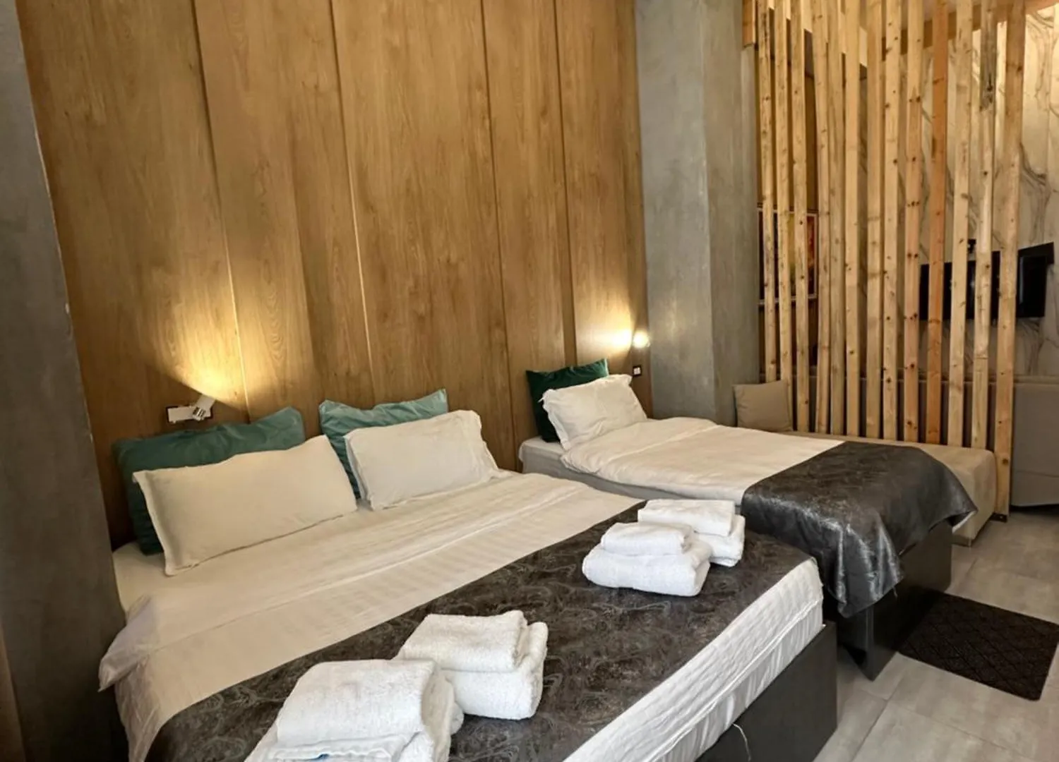 Colombia Apartments&Rooms Durrës