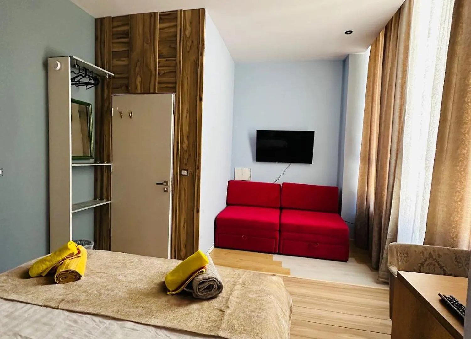 Colombia Apartments&Rooms Durrës