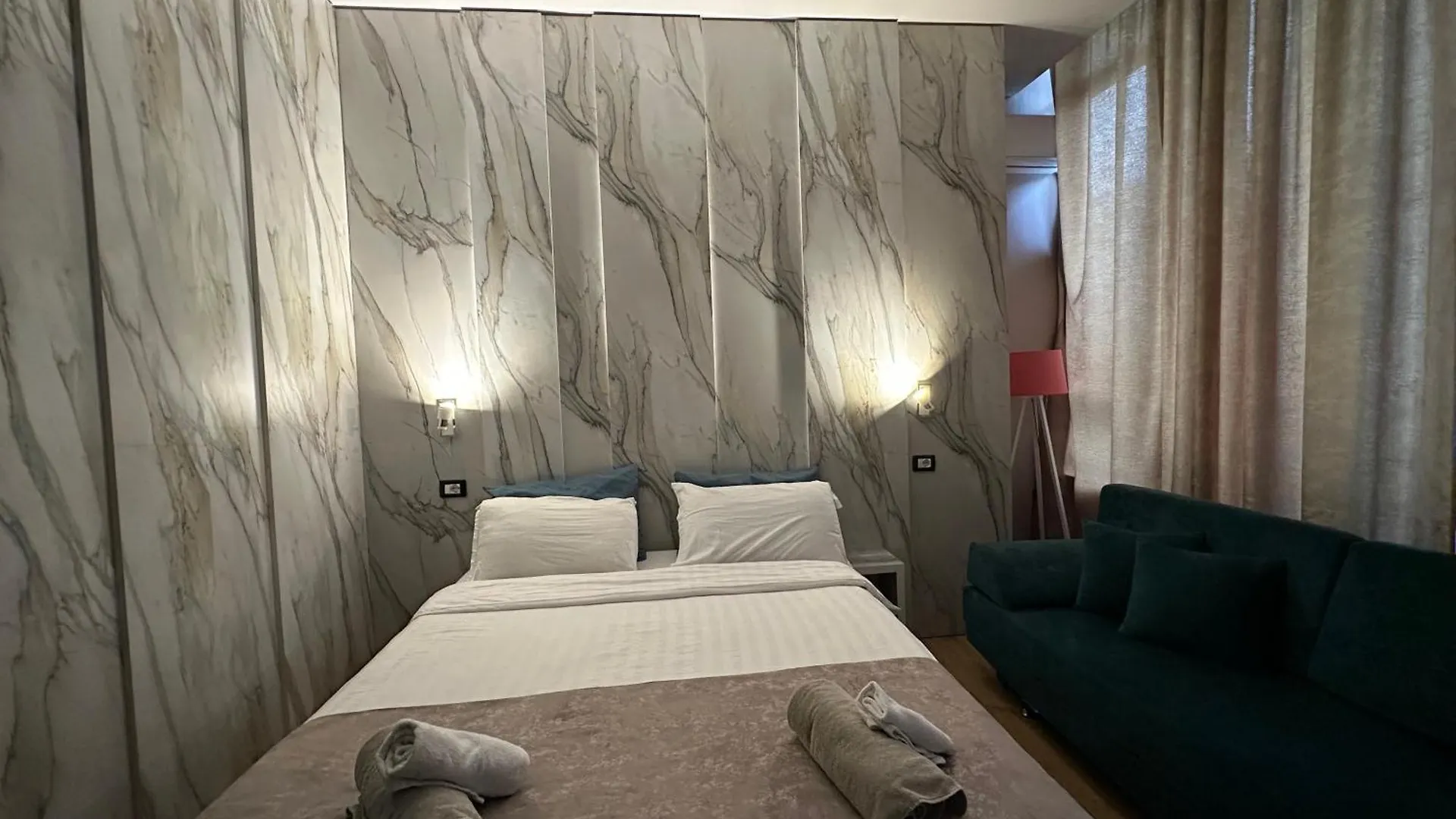 Colombia Apartments&Rooms Durrës Apartmán